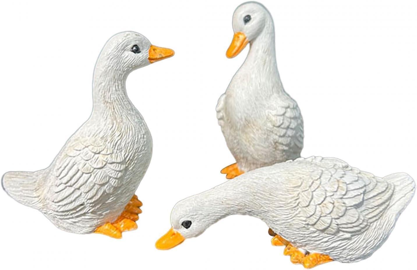 3x Resin Statues Desktop Ornaments Cute Garden Decor Duck Statues Home Decor for Farmhouse Indoors Courtyard Outside Outdoors