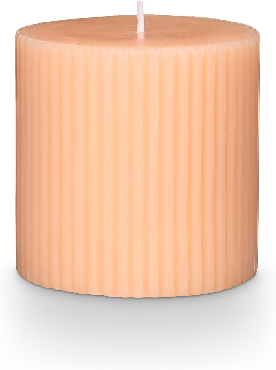 Selin Paloma Petal Pillar Candle