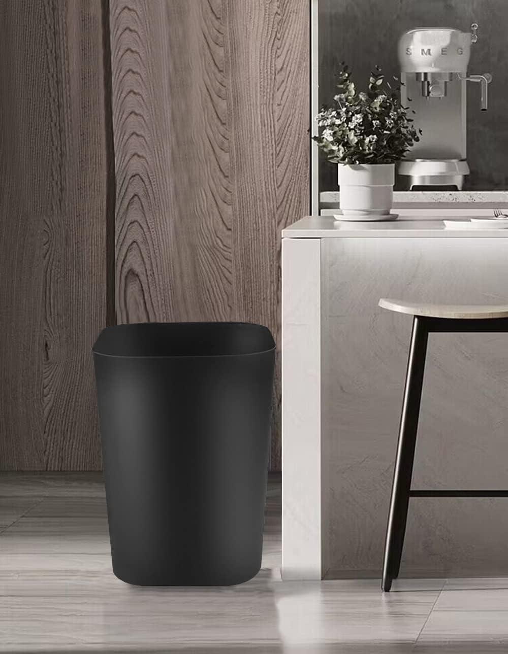 Black Square 2 Gallon Plastic Trash Can