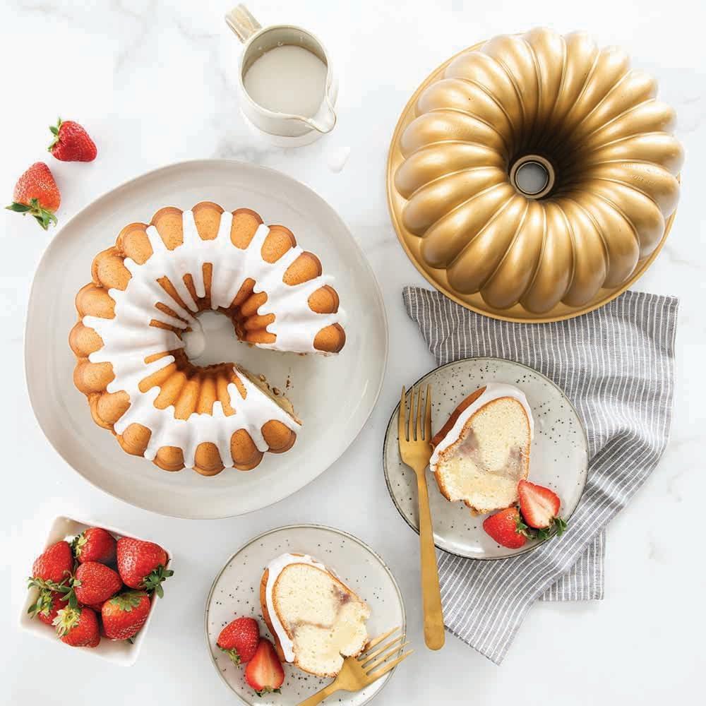Nordic Ware Nordic Ware Non-Stick Round Elegant Party Bundt Cake Pan