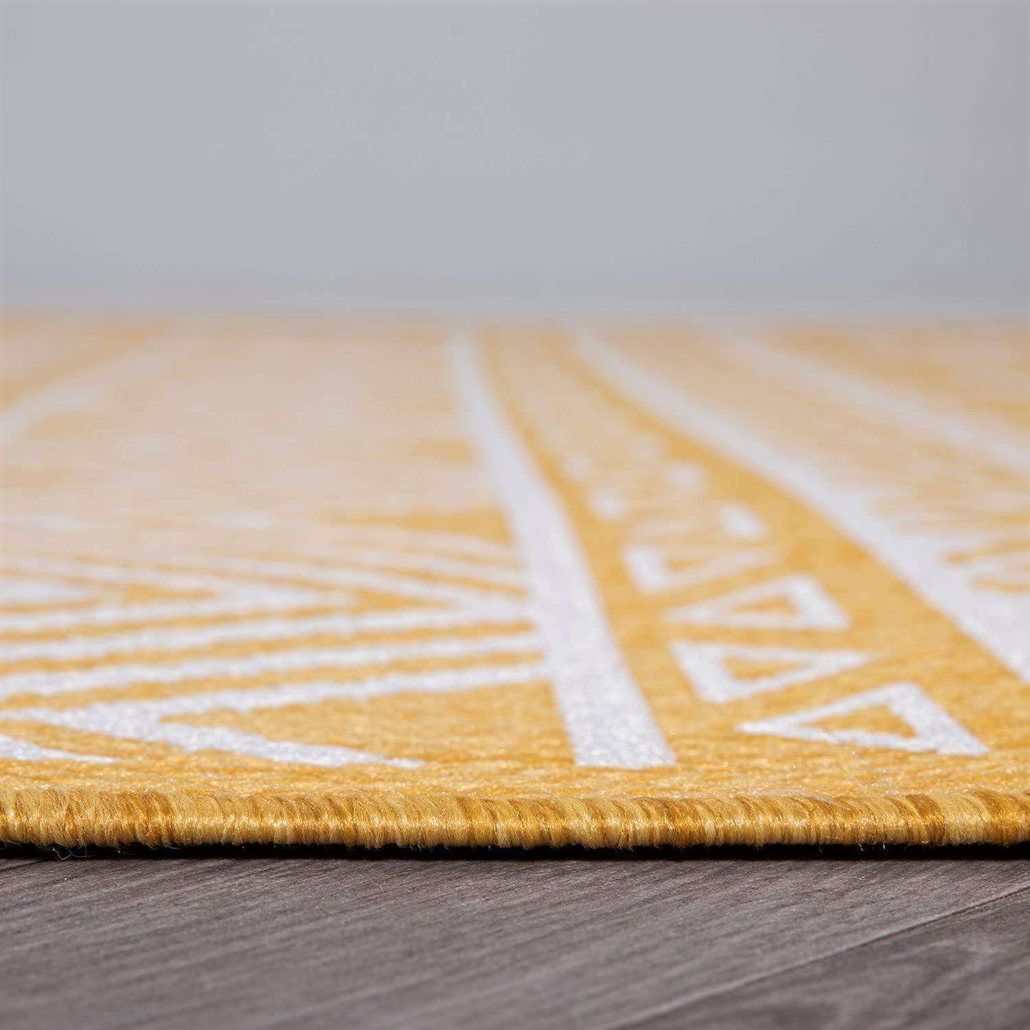 World Rug Gallery Distressed Geometric Bohemian Textured Flat Weave Indoor/Outdoor Area Rug - YELLOW 2'x7'