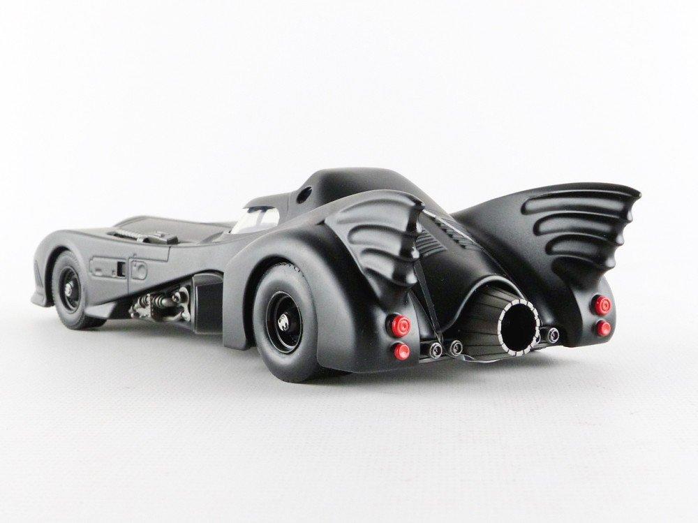 Jada Toys JAD98260 Batmobile with Diecast Batman Figure