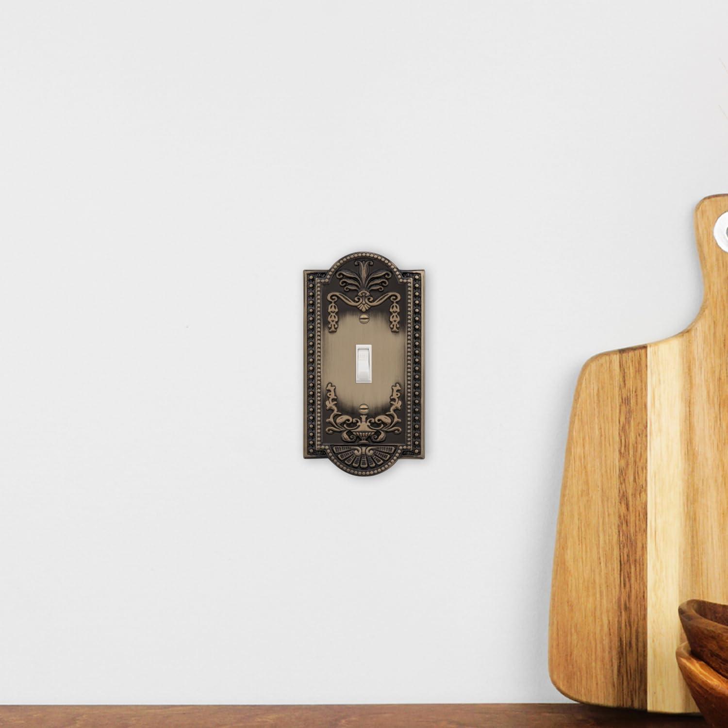 Meadows 1-Gang Toggle Light Switch Wall Plate