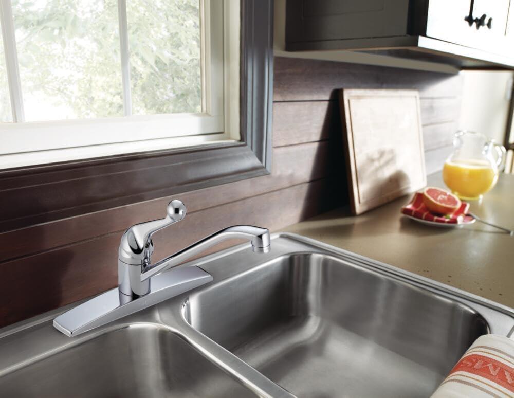 Classic Single-Handle Kitchen Sink Faucet, 3-Hole Kitchen Faucet