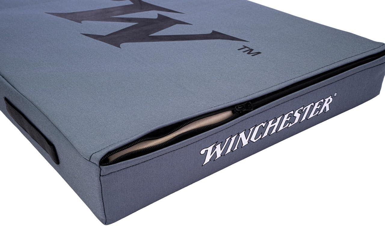 Winchester Pet Water-Resistant Washable Field Pad, Grey, S