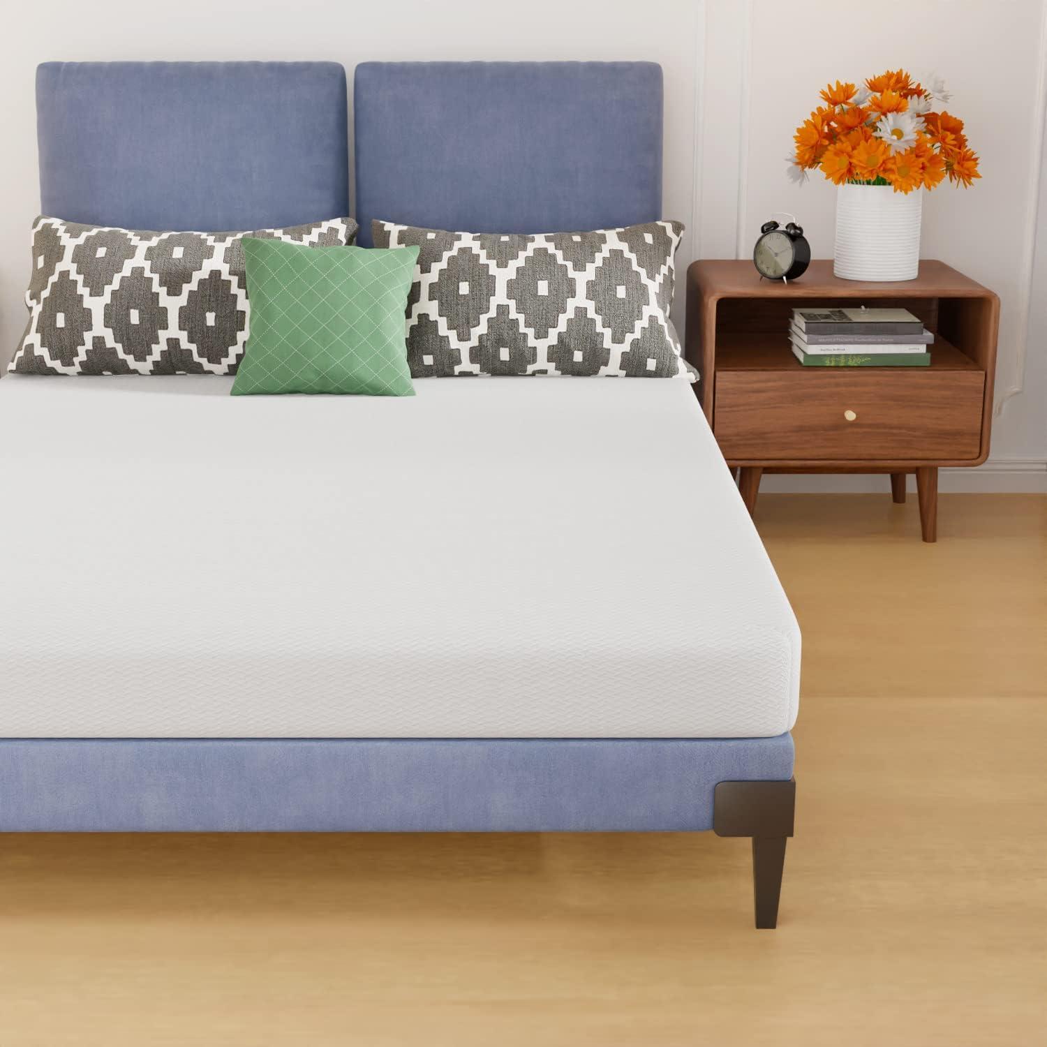 Full Size White Gel Memory Foam Mattress with Removable Cover