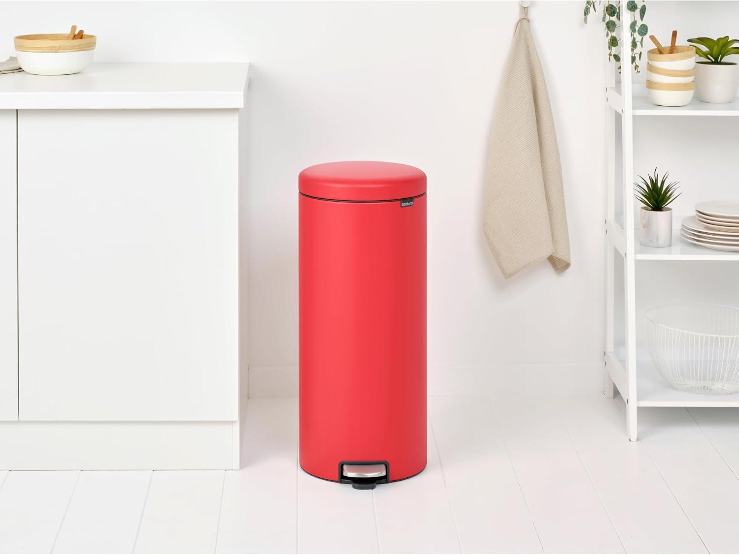 Brabantia NewIcon Step On Trash Can, 8 Gallon (30 Liter)