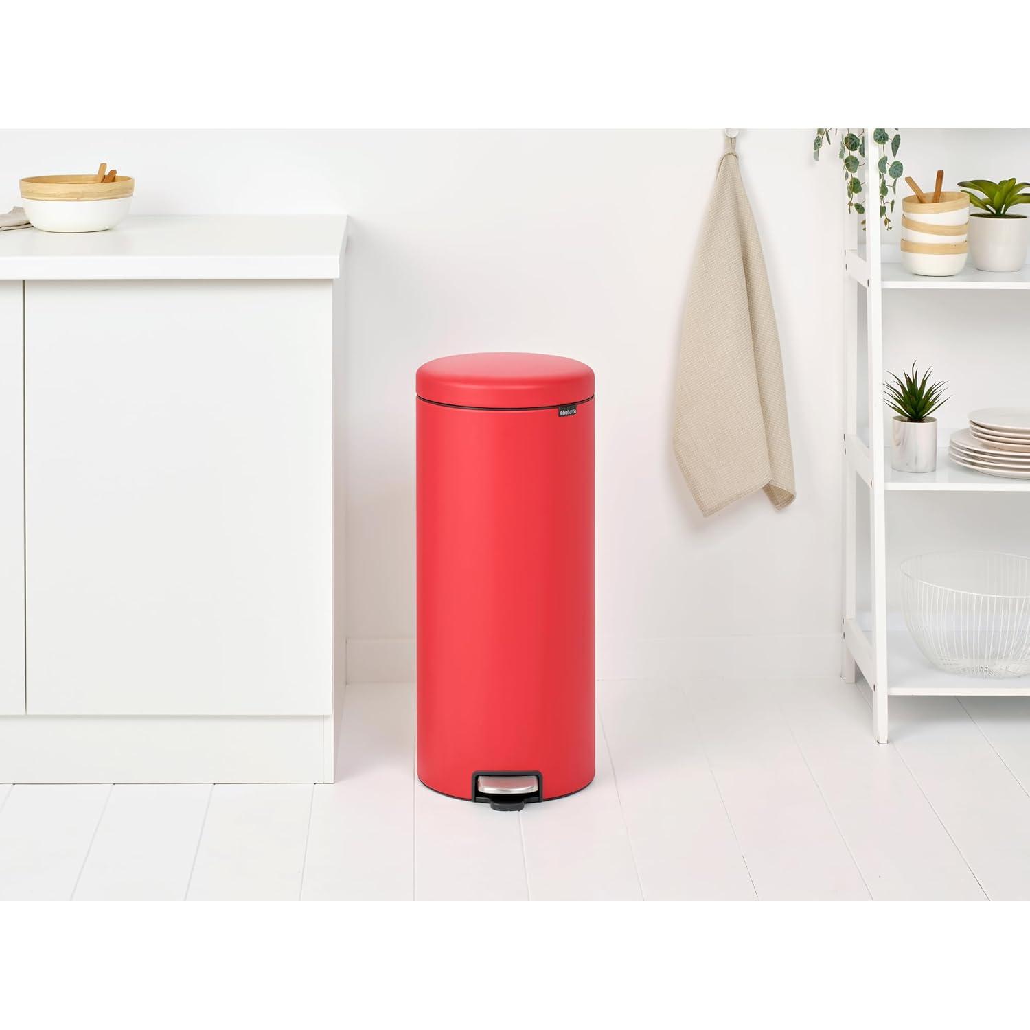 Brabantia NewIcon Step On Trash Can, 8 Gallon (30 Liter)