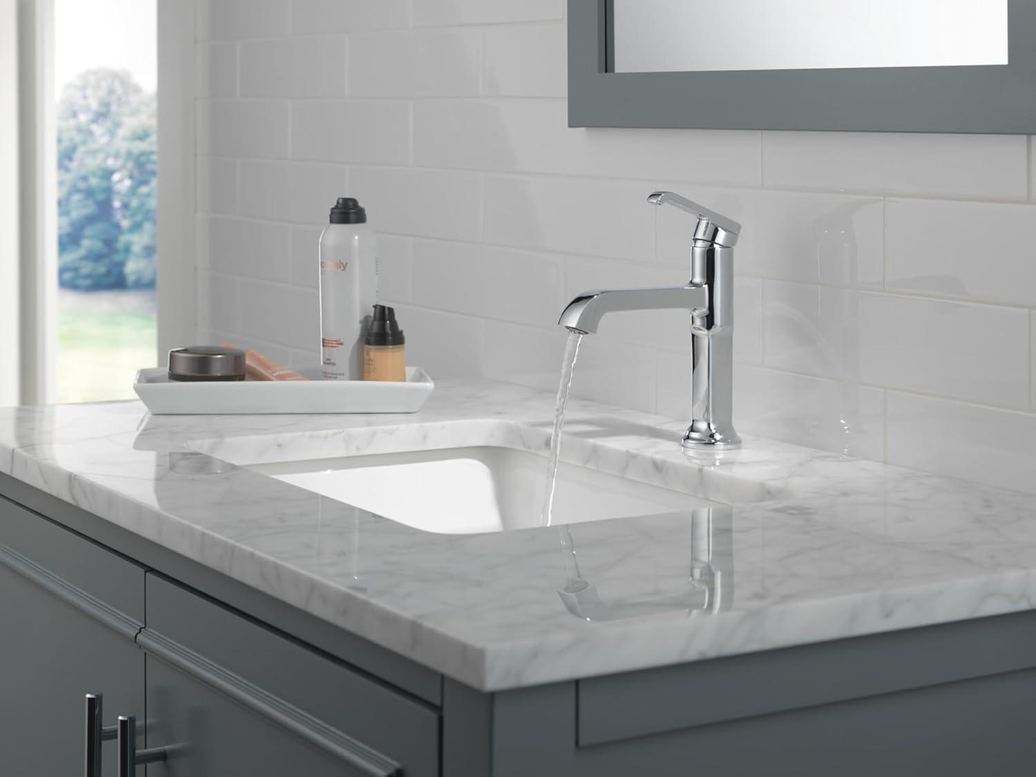 Tetra Single Hole Bathroom Faucet, Single Handle Bathroom Sink Faucet with Drain Assembly