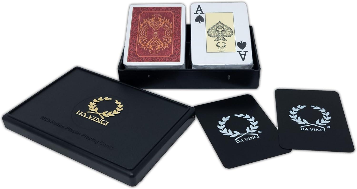 Italian Red and Green Plastic Poker Playing Cards Set