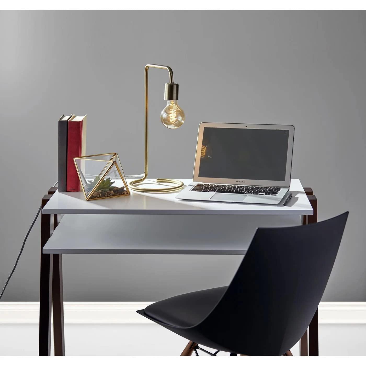 Zane Task Lamp
