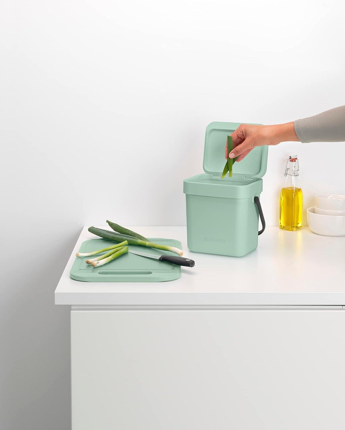 Jade Green Plastic Kitchen Compost Bin with Handle