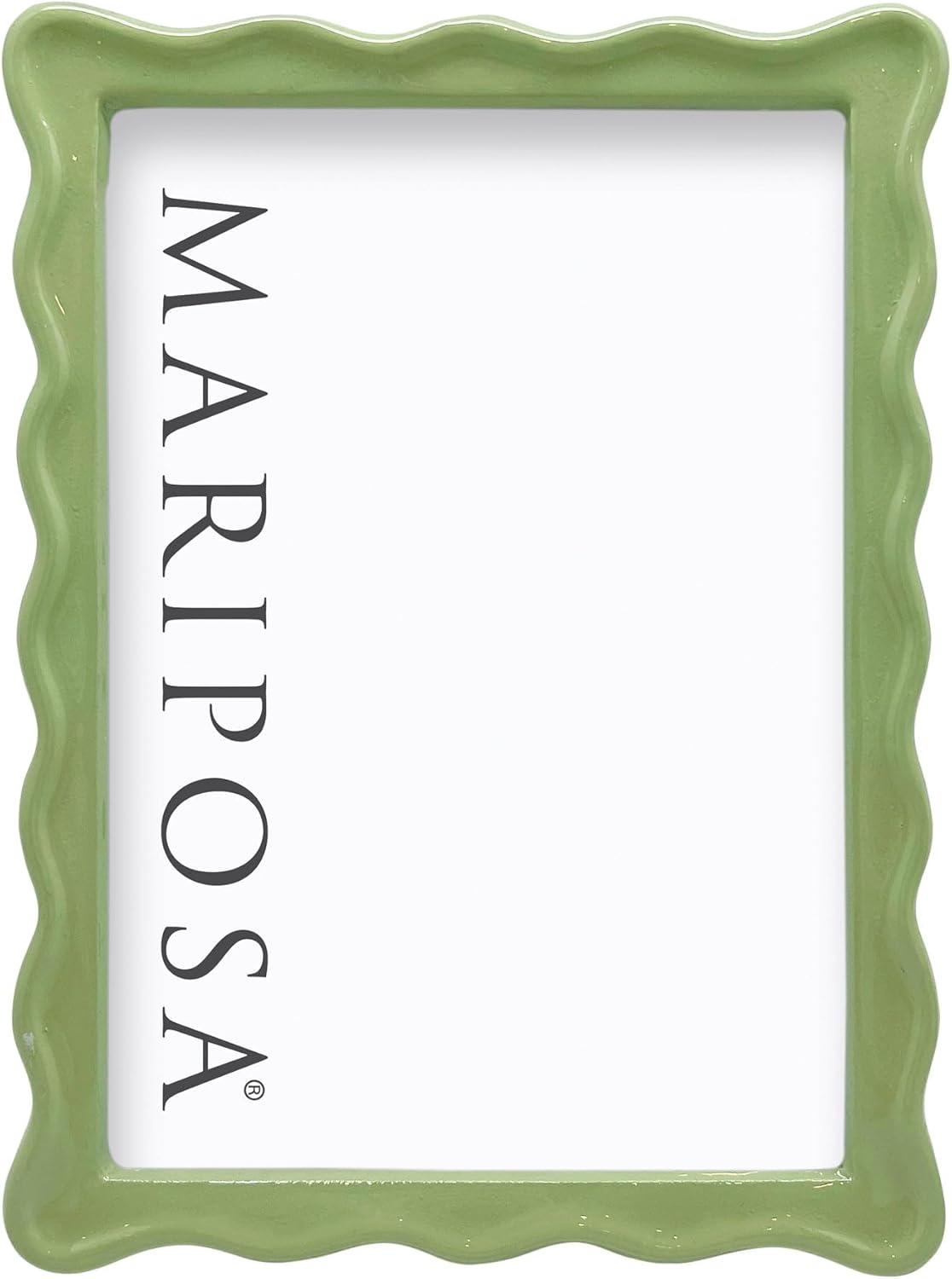 Mariposa Wavy Green 5x7 Frame