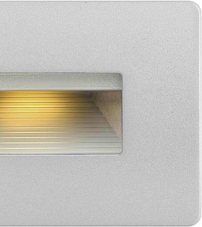 Luna Horizontal 120v 2700K Integrated LED Step Light