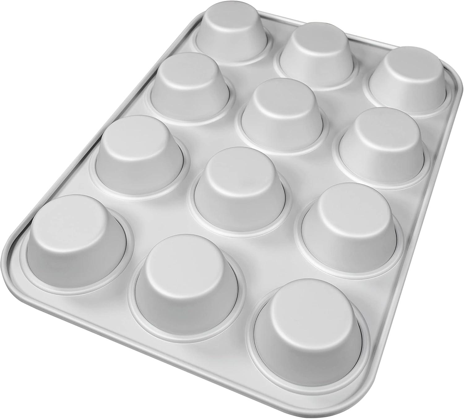 Silver Anodized Aluminum 12-Cup Standard Muffin Pan