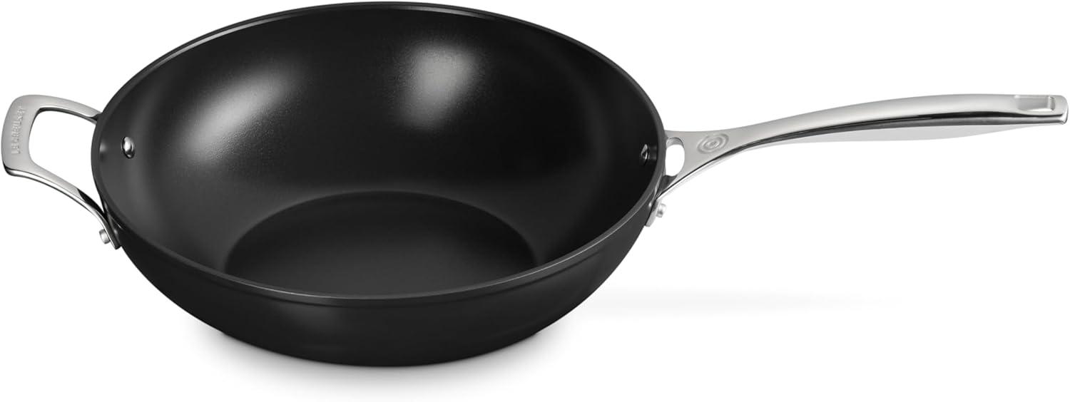 Le Creuset ® Essential Ceramic Non-Stick Stir Fry Pan