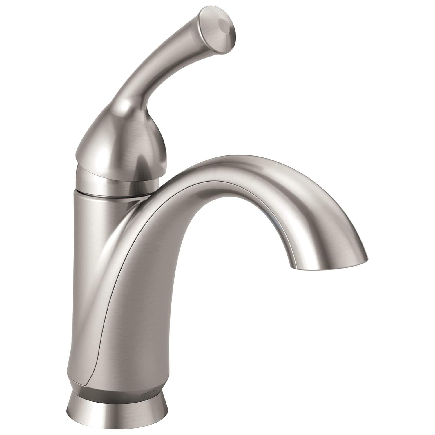 Haywood Single Hole Bathroom Faucet with Drain Assembly, Single Handle Bathroom Sink Faucet