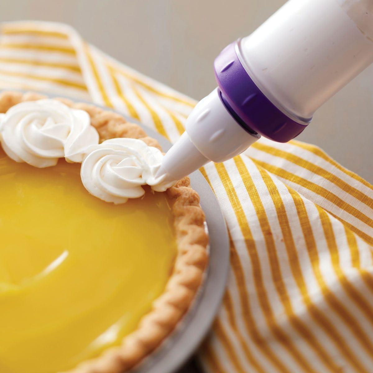 Wilton Dessert Decorator Plus Cake Decorating Tool, Cake Icing Tool