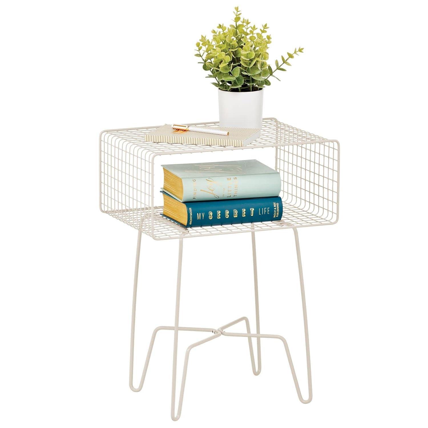 mDesign Modern Industrial Side Table with Storage Shelf, 2-Tier Metal Minimal End Table, Metallic Caged Grid - Accent Furniture for Living Room, Bedroom, Office, Dorm, Concerto Collection, Cream/Beige