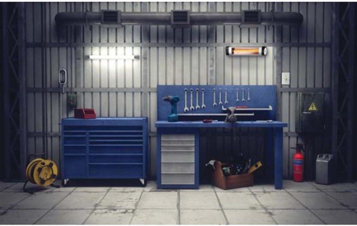 Comfort Zone Outdoor/Indoor Electric Patio Heater with Remote Control - Black/Silver