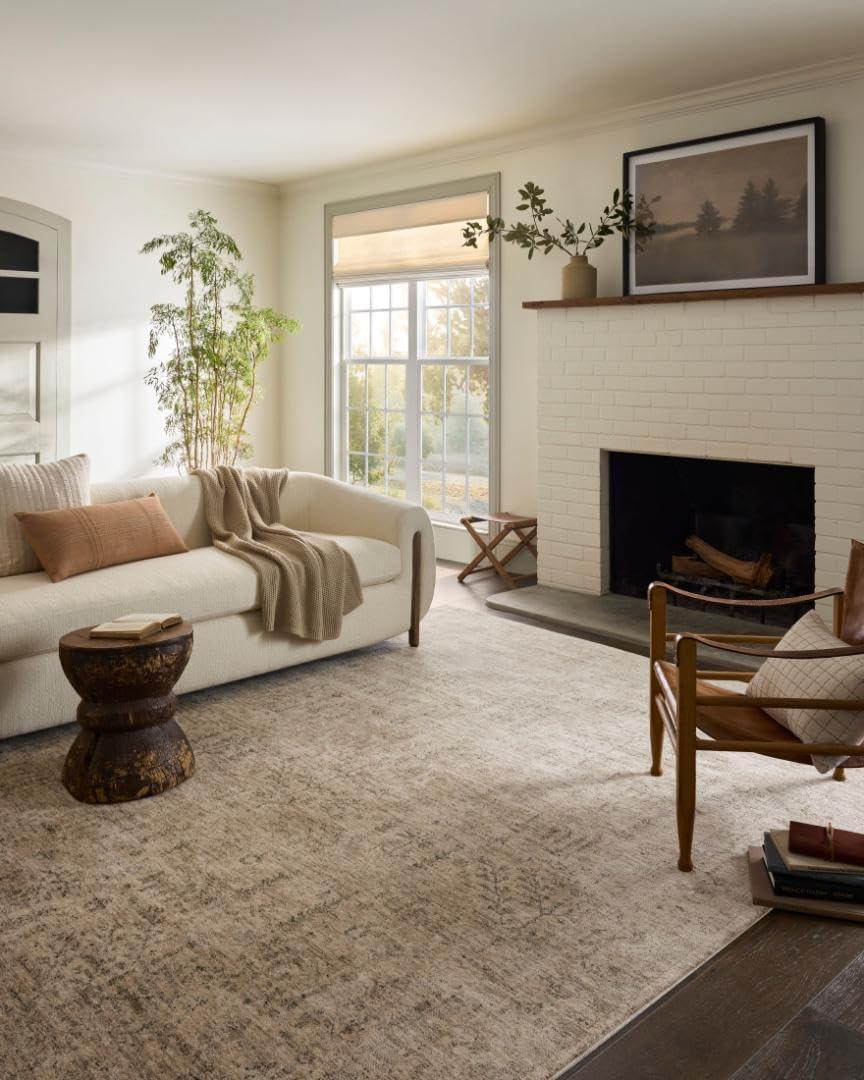 Junie II Rug Magnolia Home by Joanna Gaines x Loloi - Oatmeal and Smoke / 7'10" Round