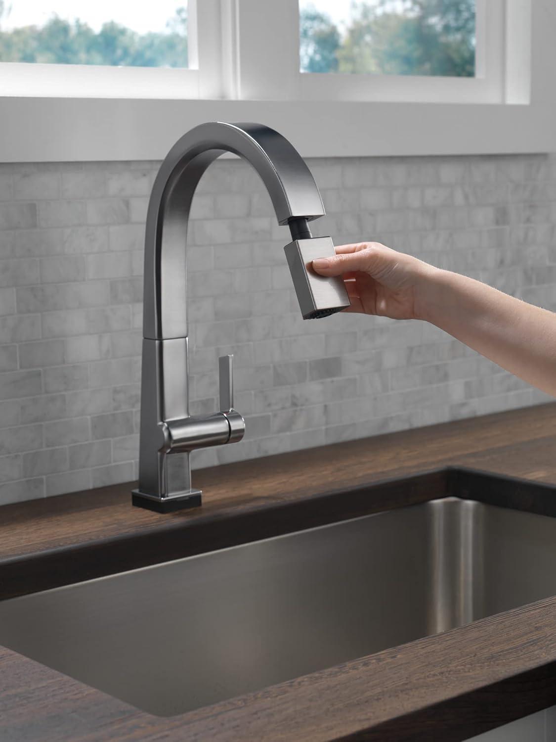 Pivotal Pull Down Touch Single Handle Kitchen Faucet with Touch20 Technology