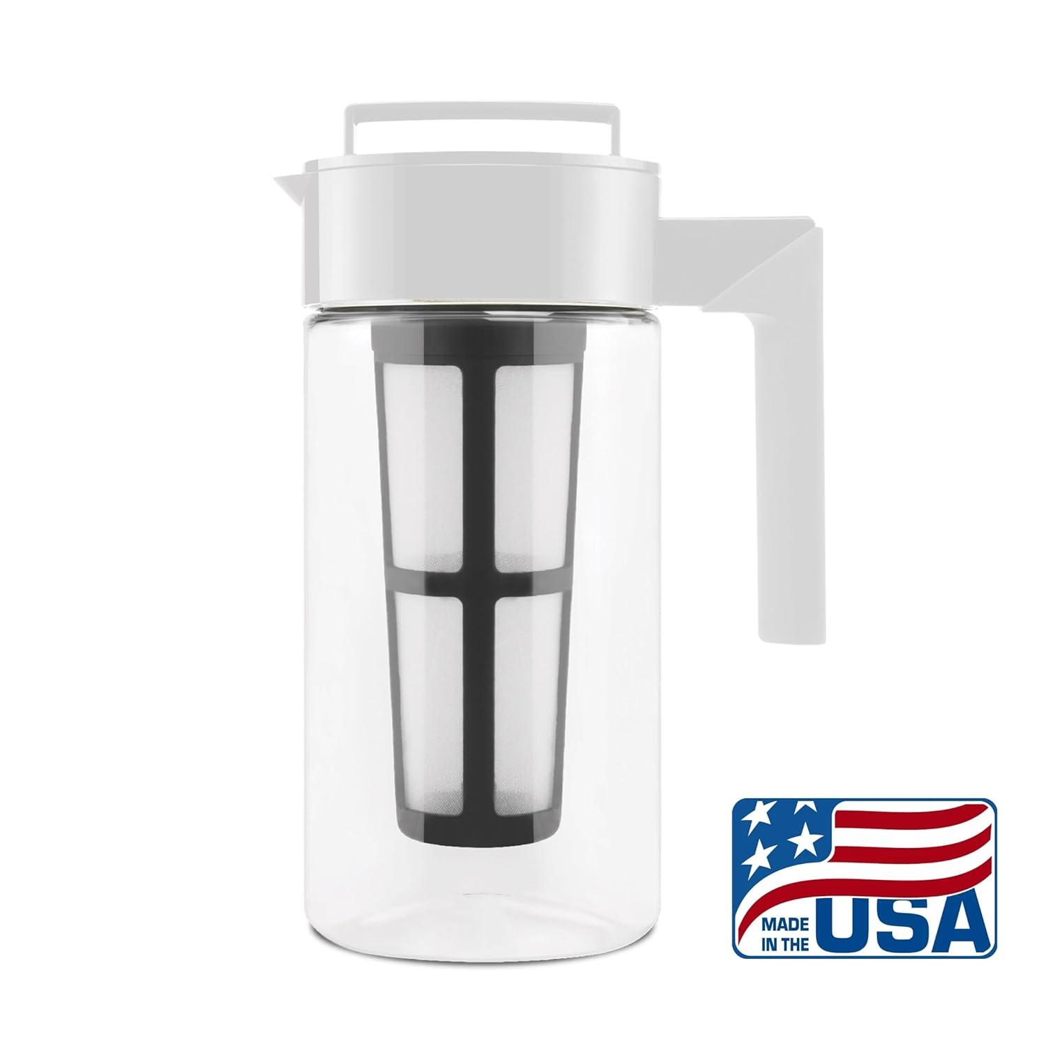 Takeya Patented Deluxe Cold Brew Coffee Maker with White Lid Airtight Pitcher, 1 Quart, White