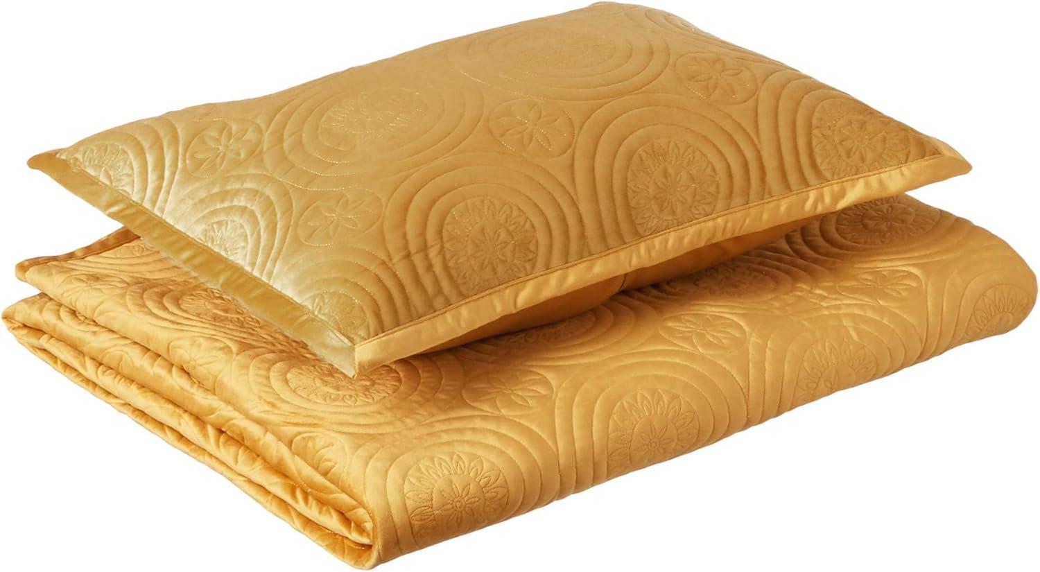 Tribeca Living Capri Velvet Quilt Set