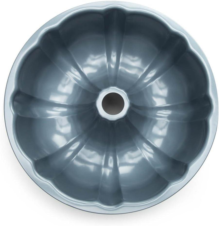 Gray Non-Stick Carbon Steel Fluted Bundt Pan