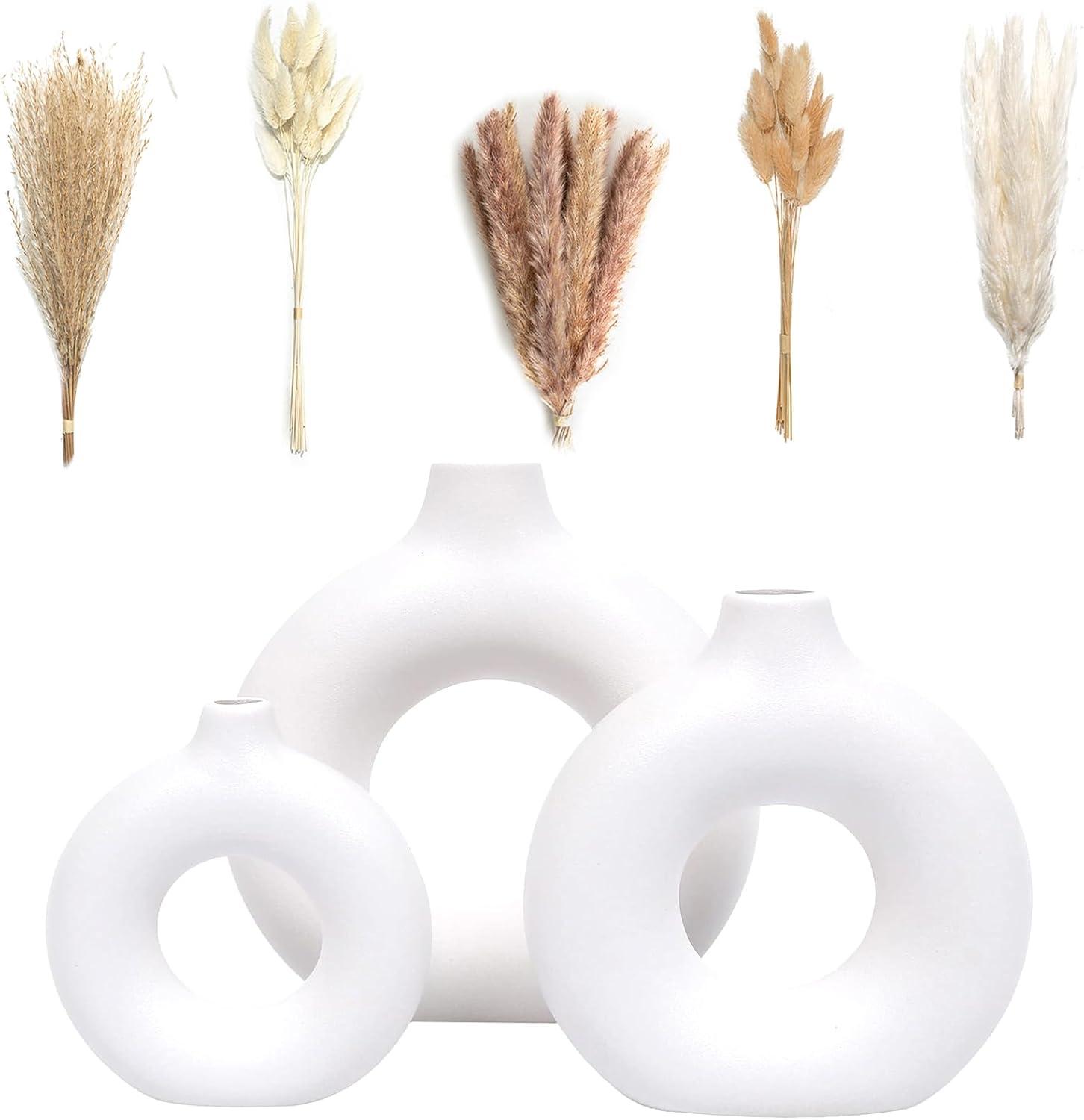 Set of 3 White Ceramic Vases with Dried Pampas Grass