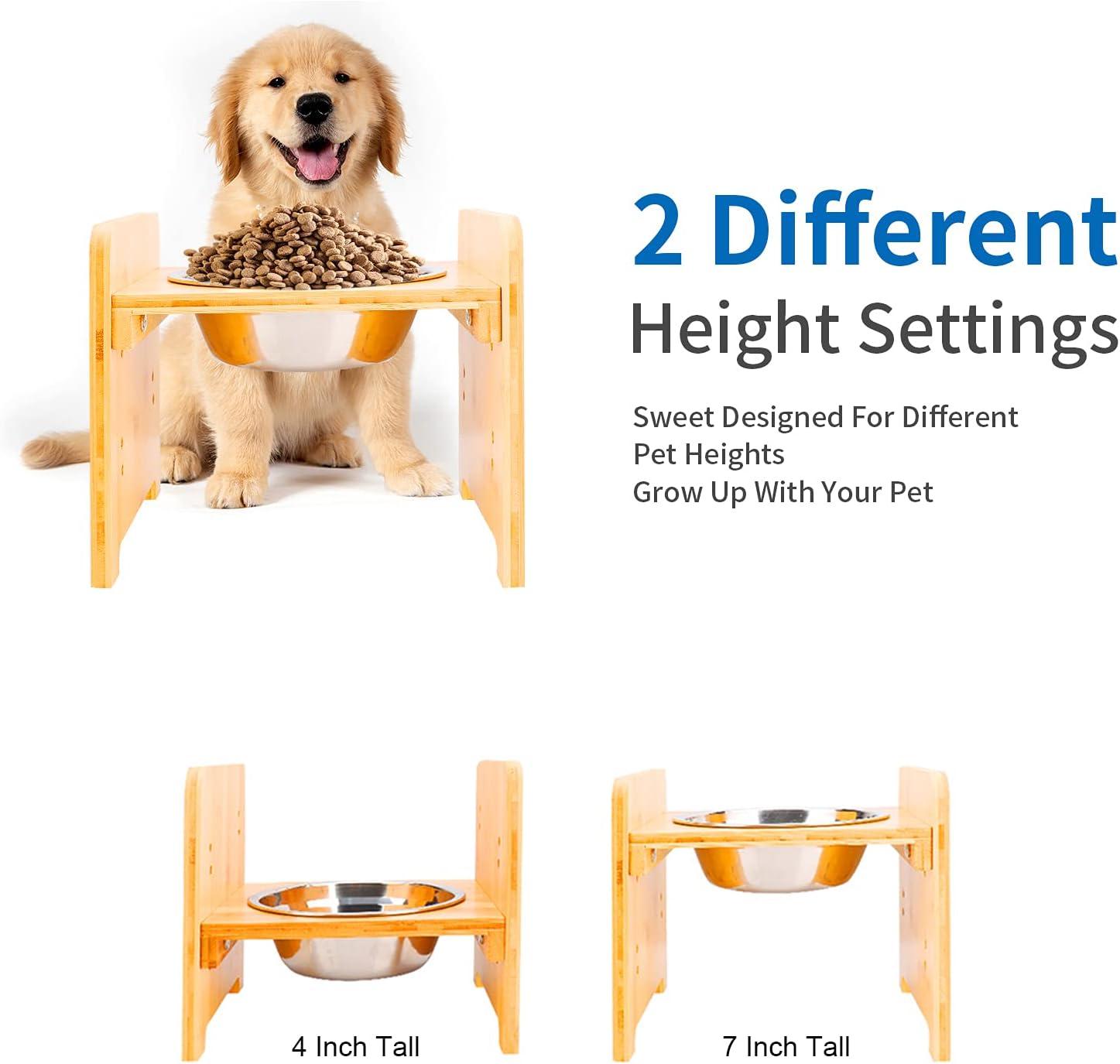 YY FOREYY Juego de 2 Tazones Elevados para Perros y Gatos, Tazones de Agua y Comida para Perros con Inclinación de Bambú, Comedero con 3 Tazones de Acero Inoxidable y Patas Antideslizantes para una Alimentación Cómoda