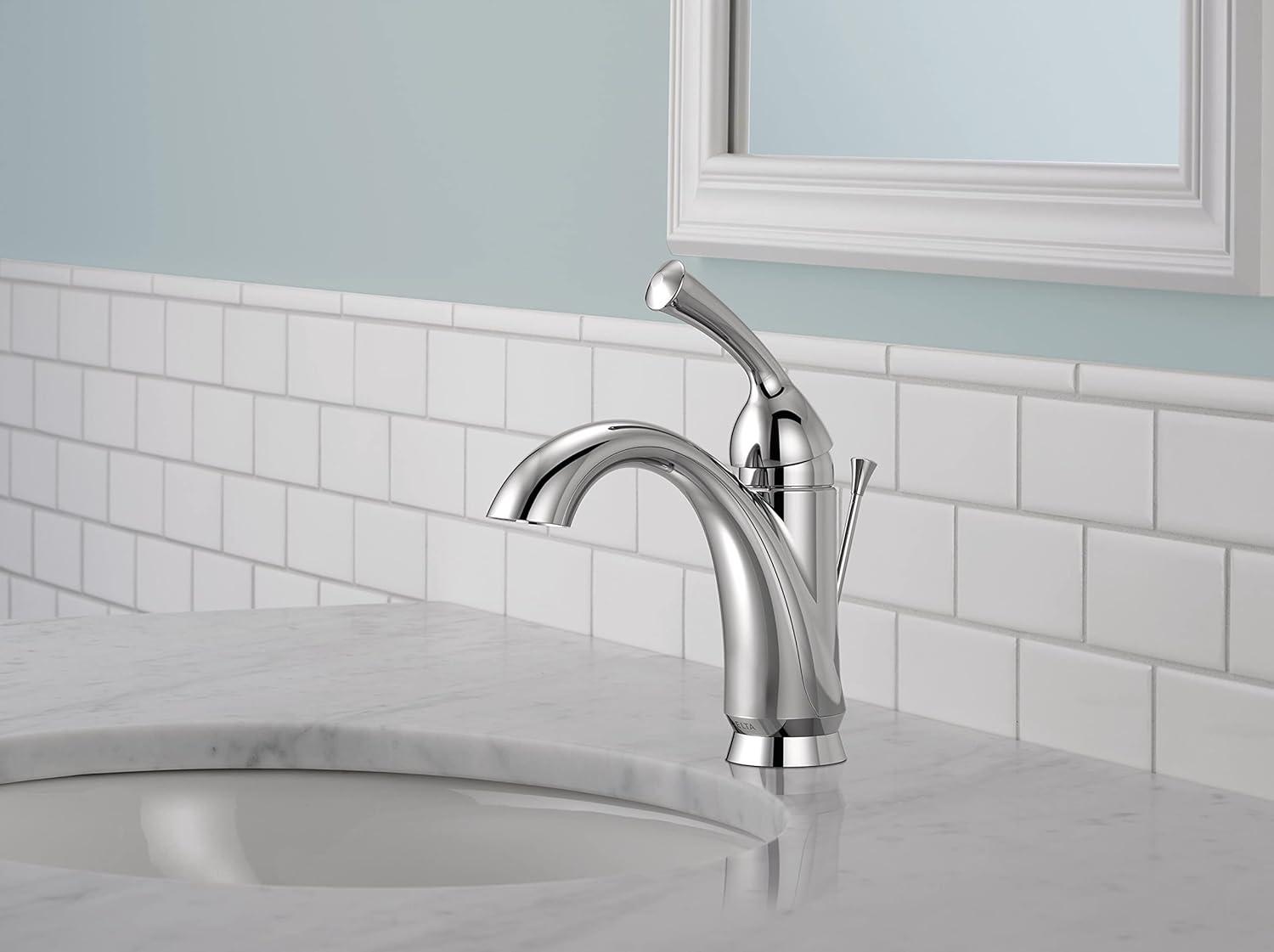 Haywood Single Hole Bathroom Faucet with Drain Assembly, Single Handle Bathroom Sink Faucet