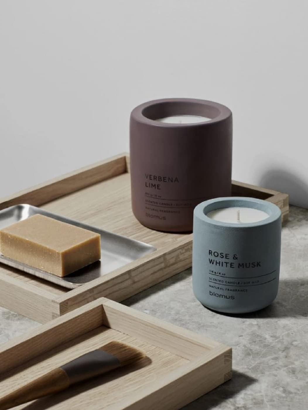 FRAGA Sandalwood Myrrh Scented Jar Candle