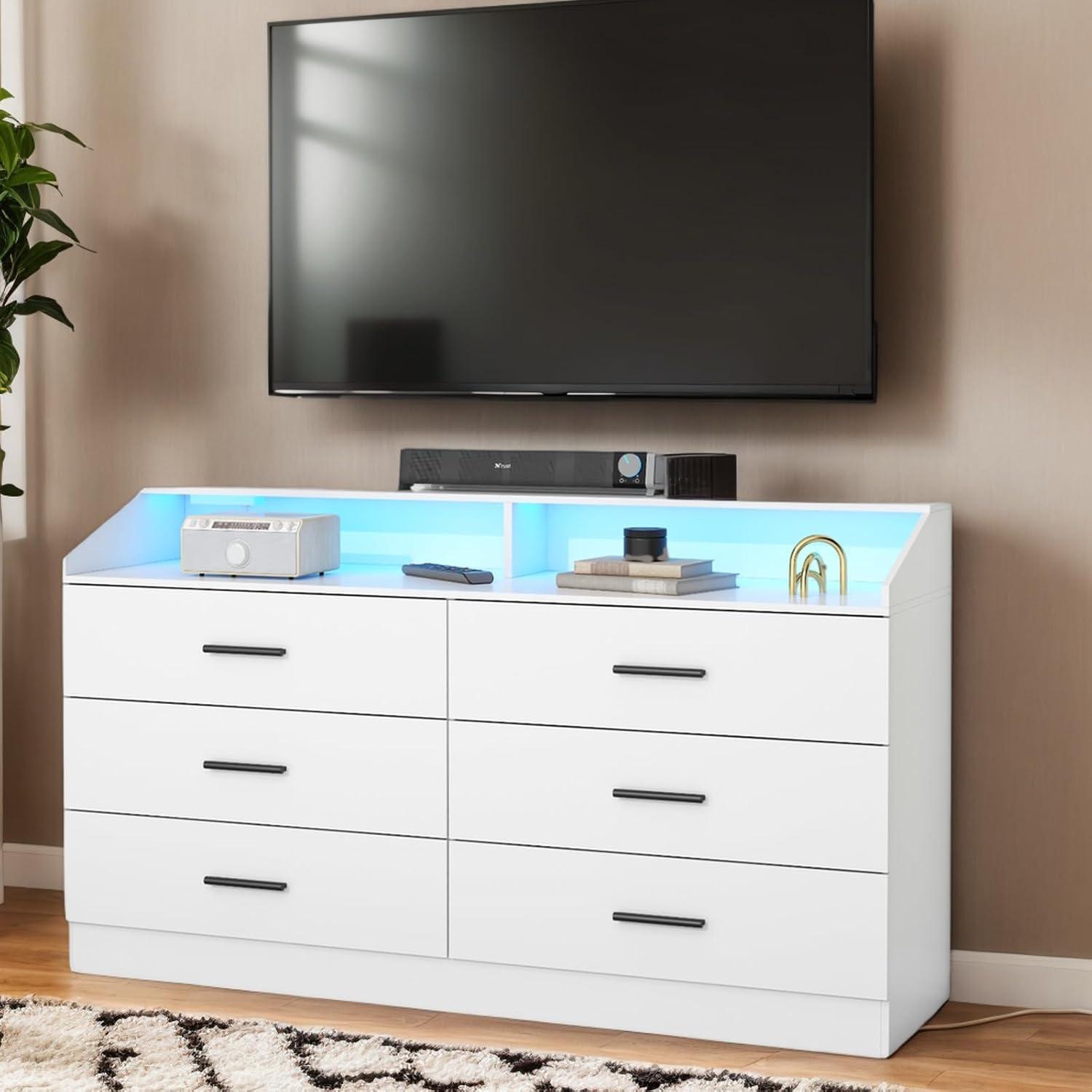 Gyfimoie 6 Drawers Dresser with Power Outlet, Chest of Drawers with LED Light, Modern Dresser with Open Storage Cubby, Double Wide Dresser Organizer for Bedroom, Living Room, Entryway, Hallway (Black)