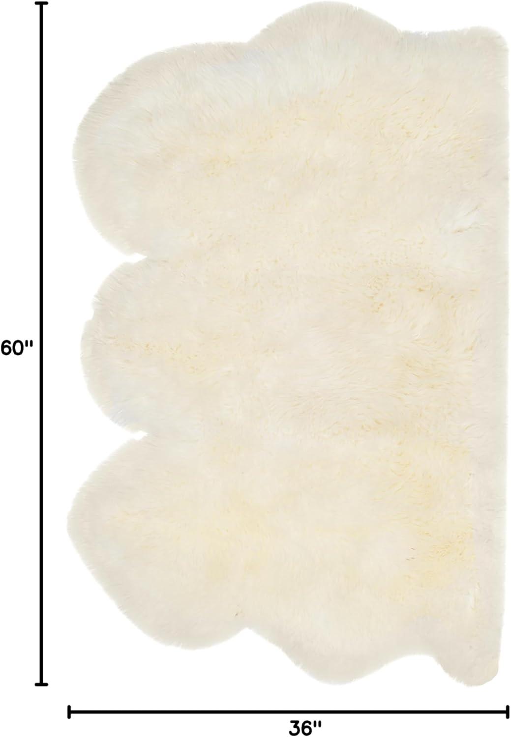 SAFAVIEH Sheep Skin Tiana Sheep Skin Area Rug, White, 3' x 5' Specialty