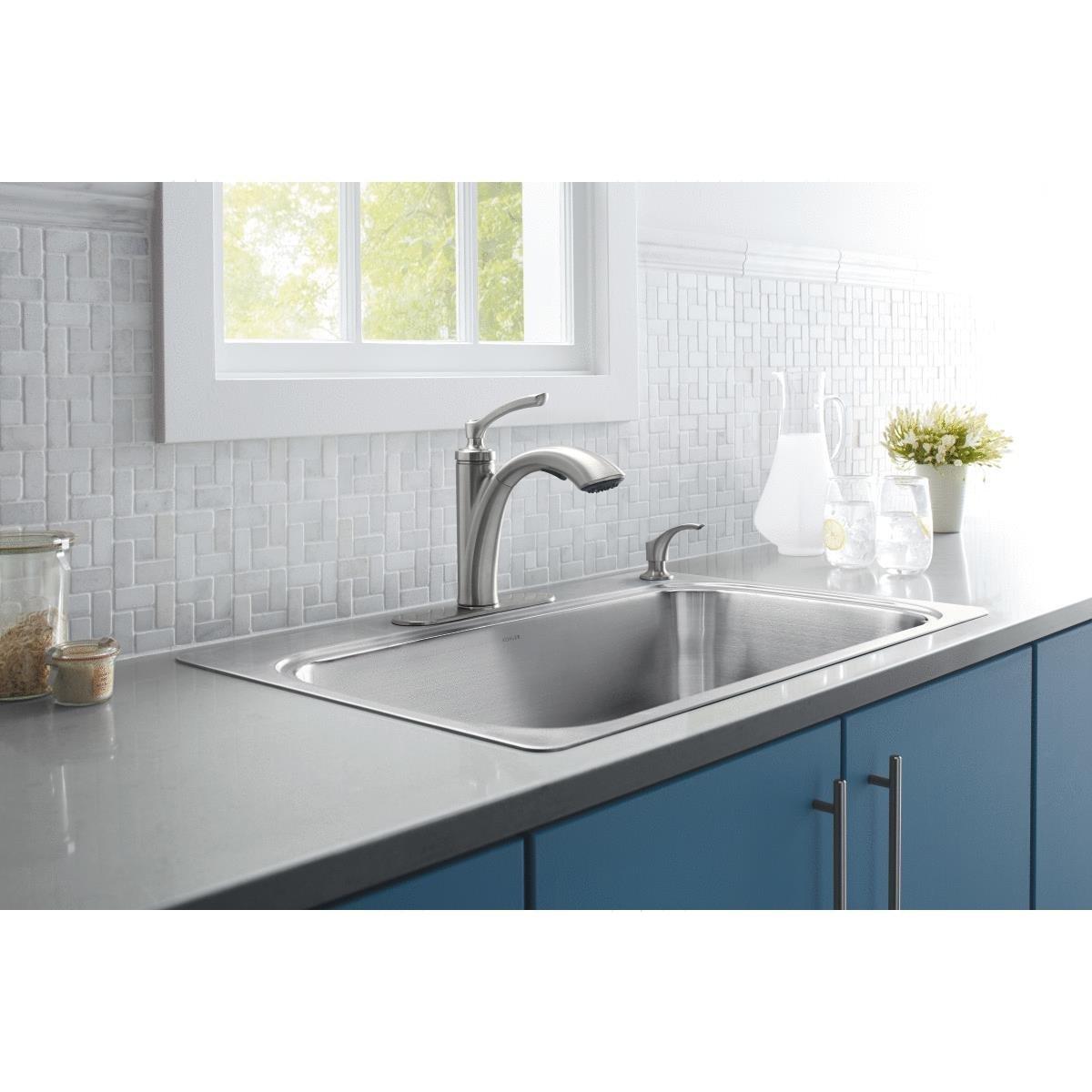 Stainless Steel Transitional Kitchen Faucet with Pull-out Spray