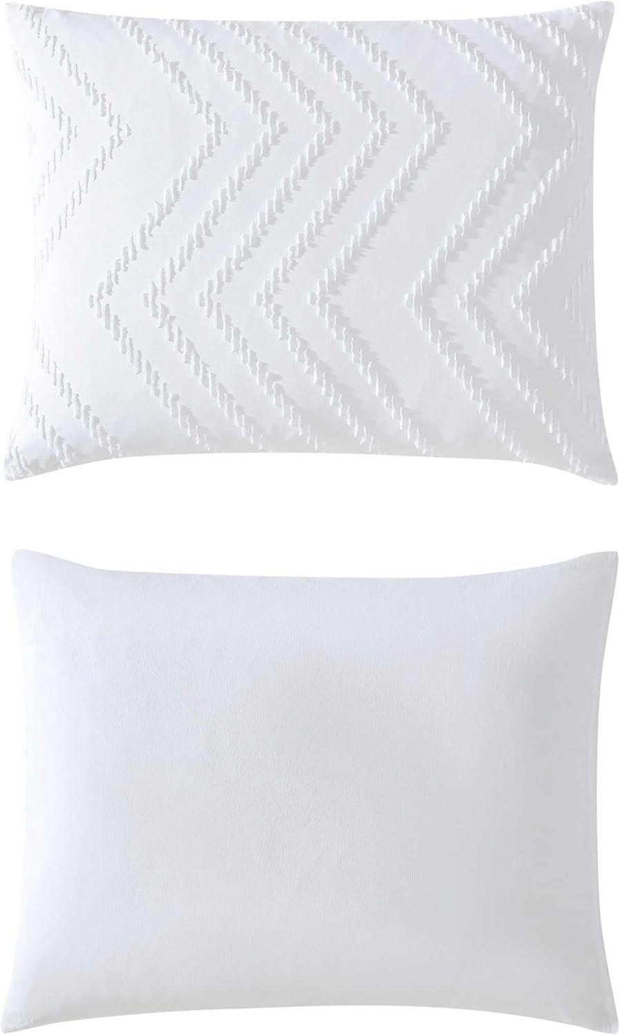 Wrangler Prarie Zig Zag White Reversible Comforter Bonus Set