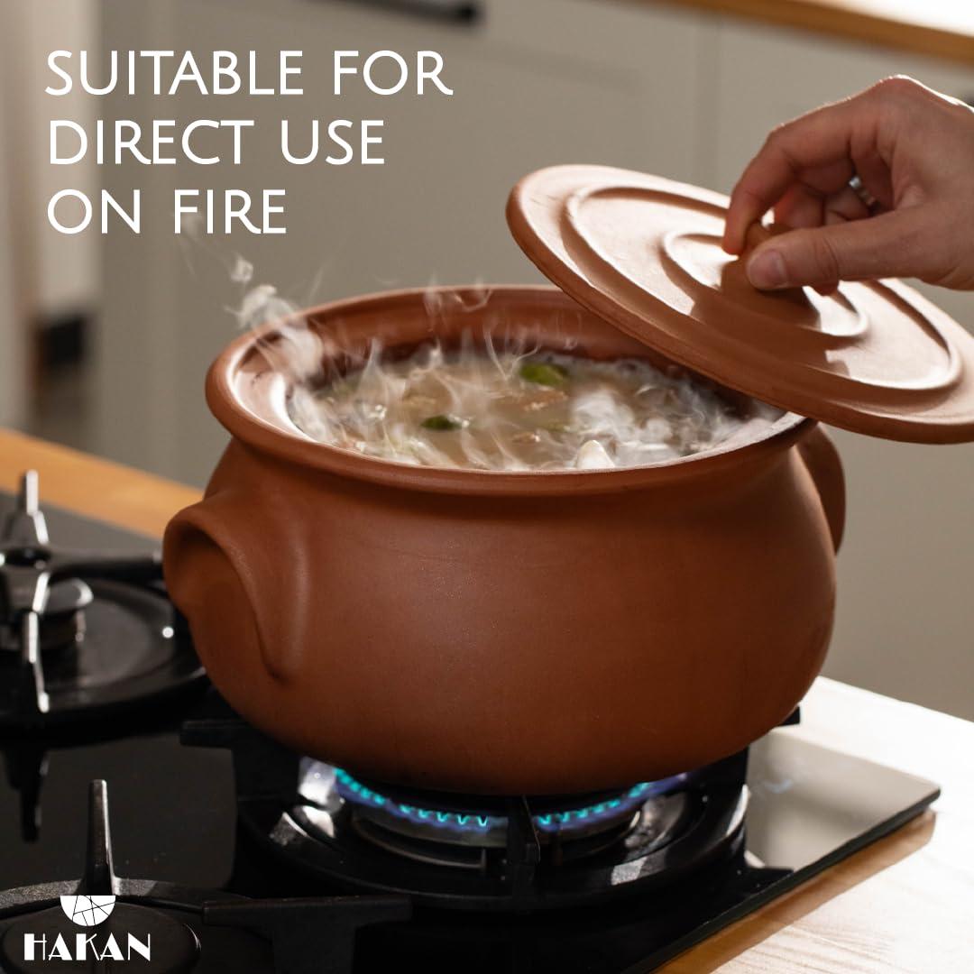 Hakan Hakan Suphan Handmade 4.7-Quart Midi Clay Cooking Pot with Lid, Unglazed