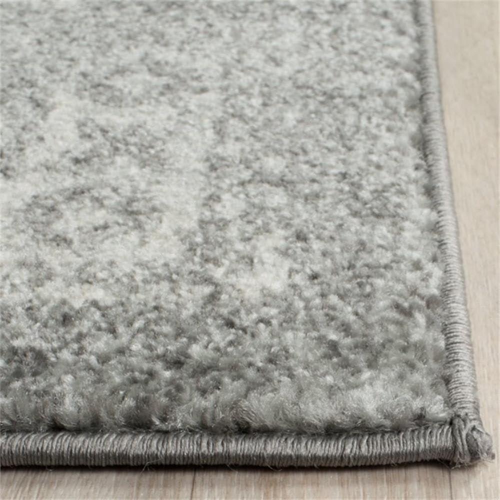 Evoke EVK256 Power Loomed Indoor Area Rug - Silver/Ivory - 6'7"x6'7" - Safavieh