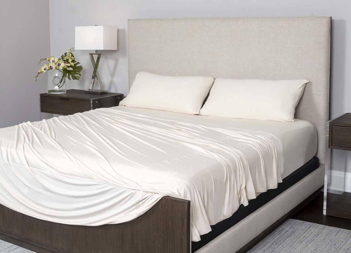 SHEEX Active Comfort Sheet Set with 2 Pillowcases, Queen - Cooling - Breathable - Deep Pocket - Moisture-Wicking, Parchment