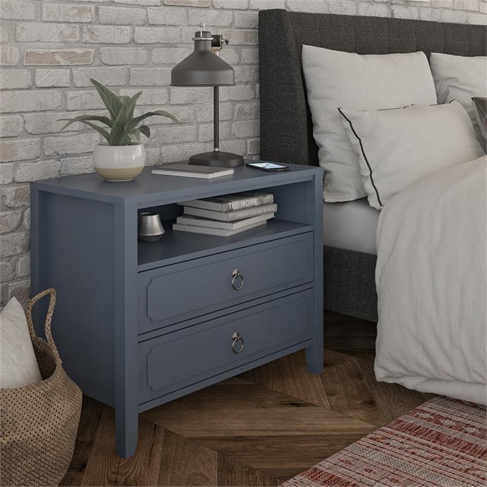 Her Majesty 2 - Drawer Nightstand