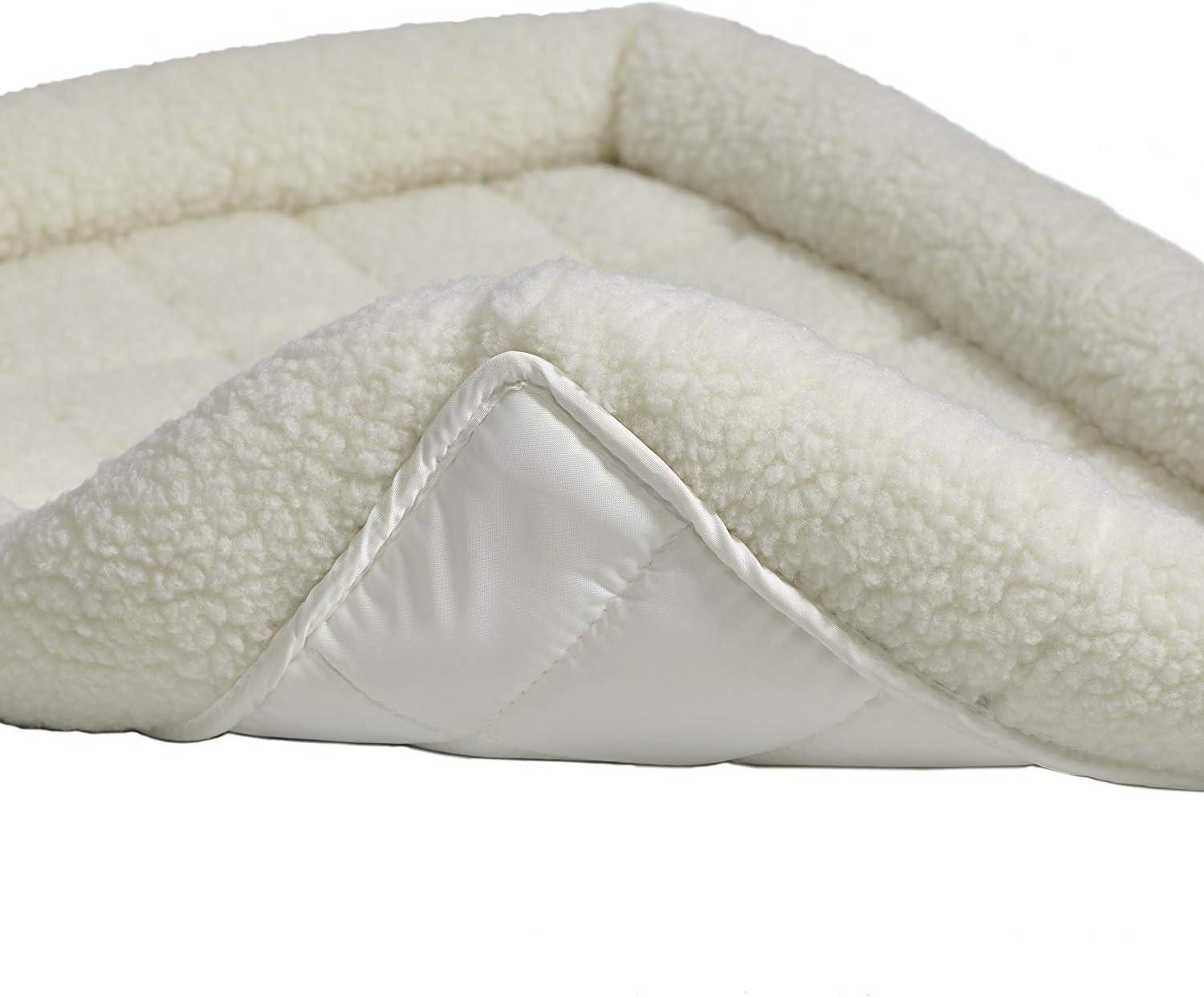 Midwest Quiet Time Pet Bed, Fleece, 42"