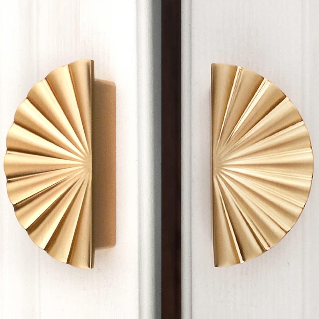 2 Pack Gold Cabinet knobs Kitchen Cabinet Pulls with Vintage Cupboard Drawers Hardware Dresser Drawer Handles Kitchen Cabinet Handles (Single Hole, 2 Pack, Brushed Gold)