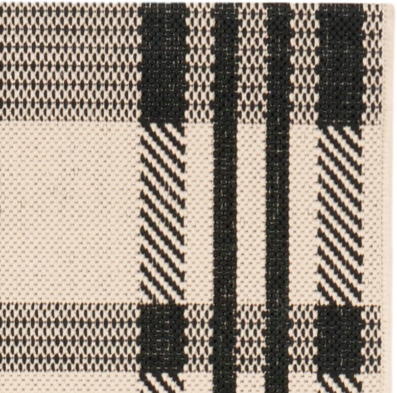 SAFAVIEH Courtyard Benjamin Plaid Indoor/Outdoor Runner Rug, Navy/Beige, 2'3" x 6'7"