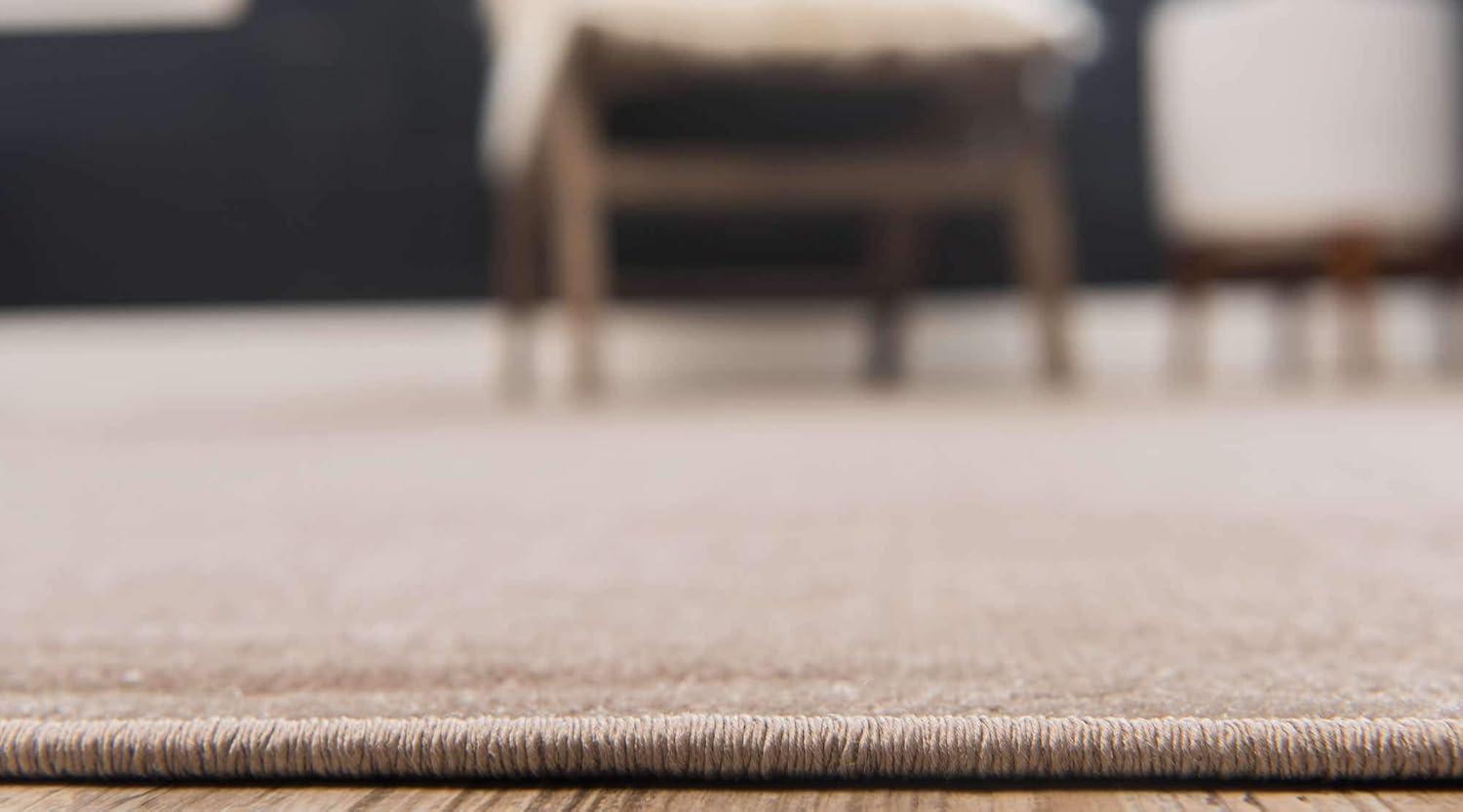 Unique Loom Williamsburg Collection Area Rug - Solid (5' 1" x 8' Rectangle Light Brown)