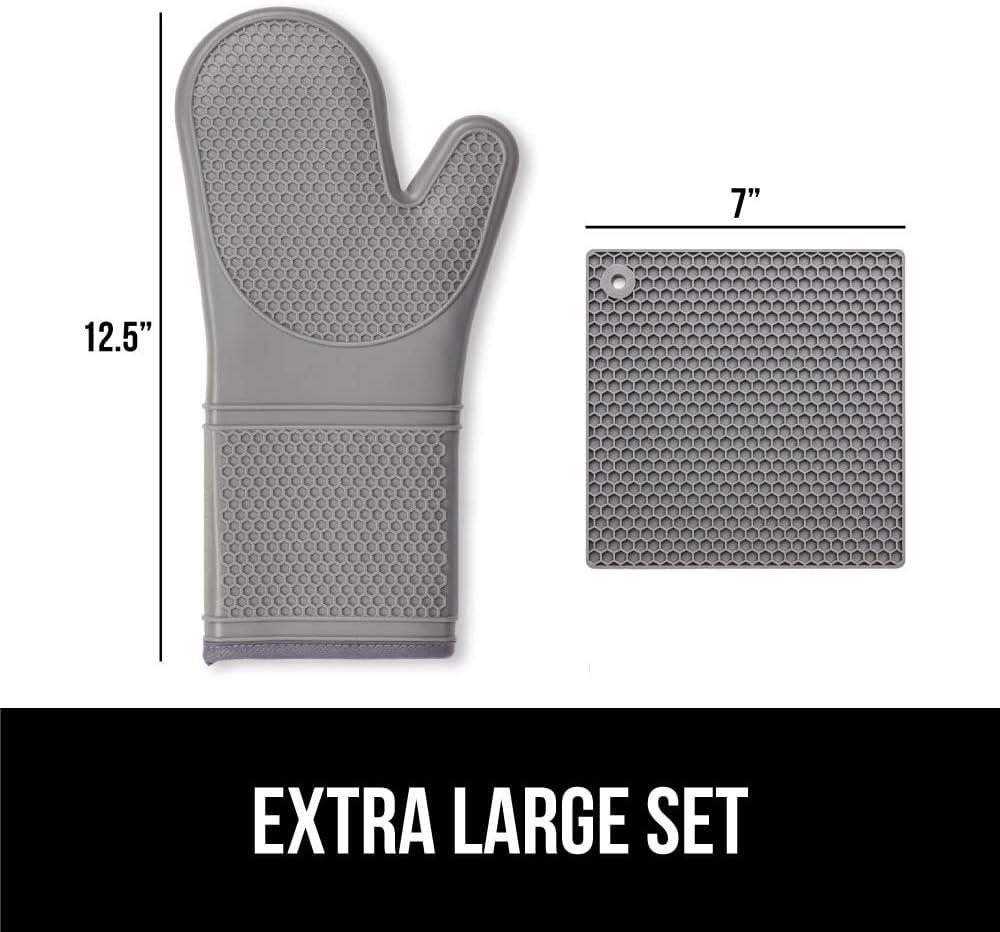 Gray Silicone Heat-Resistant Oven Mitts and Trivets Set