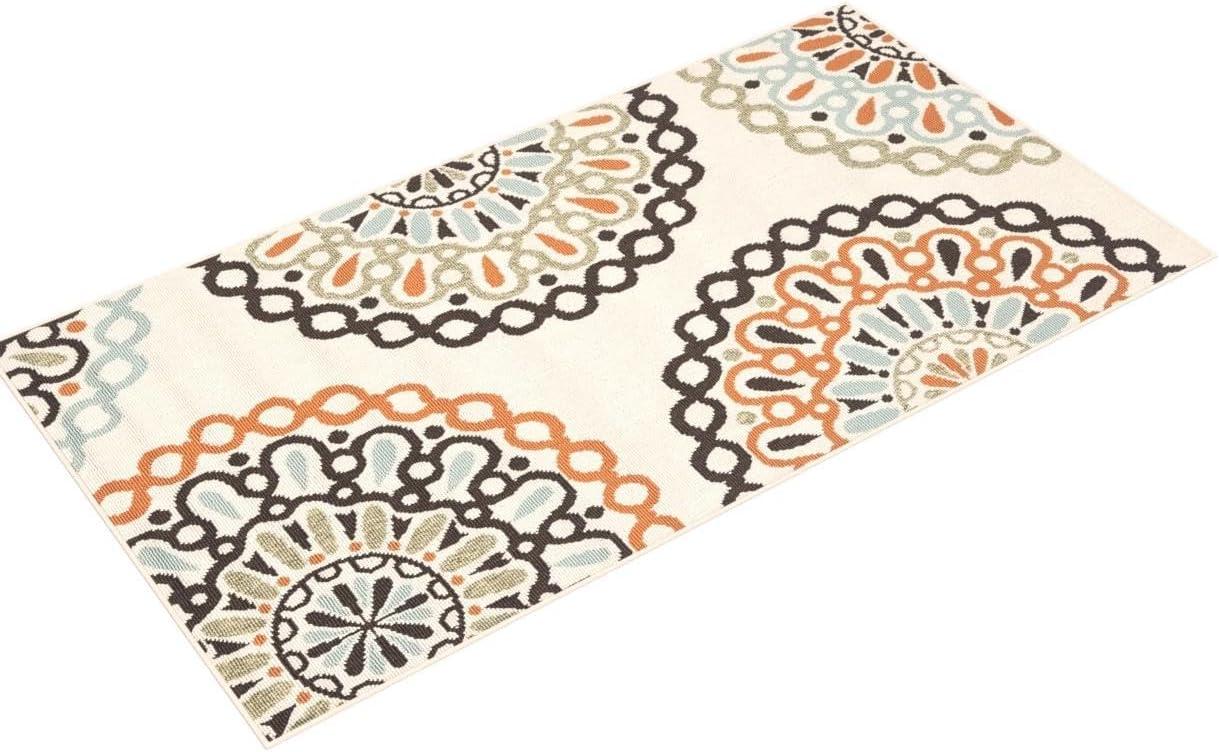 Veranda VER092 Power Loomed Indoor/Outdoor Accent Rug - Cream/Terracotta - 2'7"x5' - Safavieh