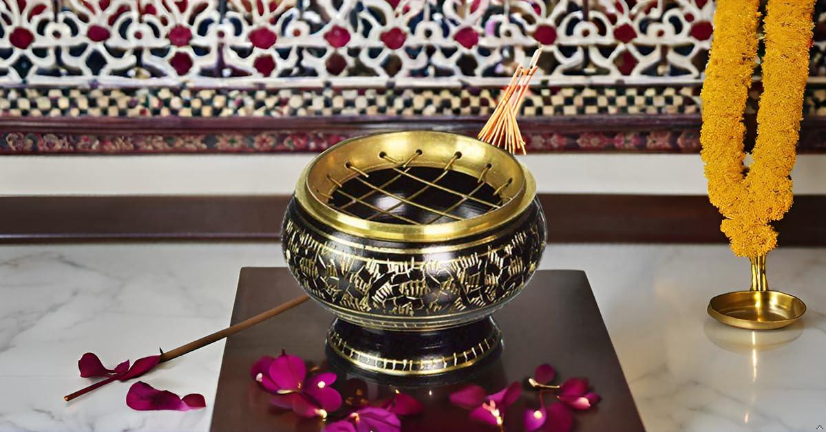 Brass Small Pooja Articles for poojan in Your Home Office or Temple Traditional Indian puja and Gift Items (Burner) Visit the PARIJAT HANDICRAFT Store 4.0