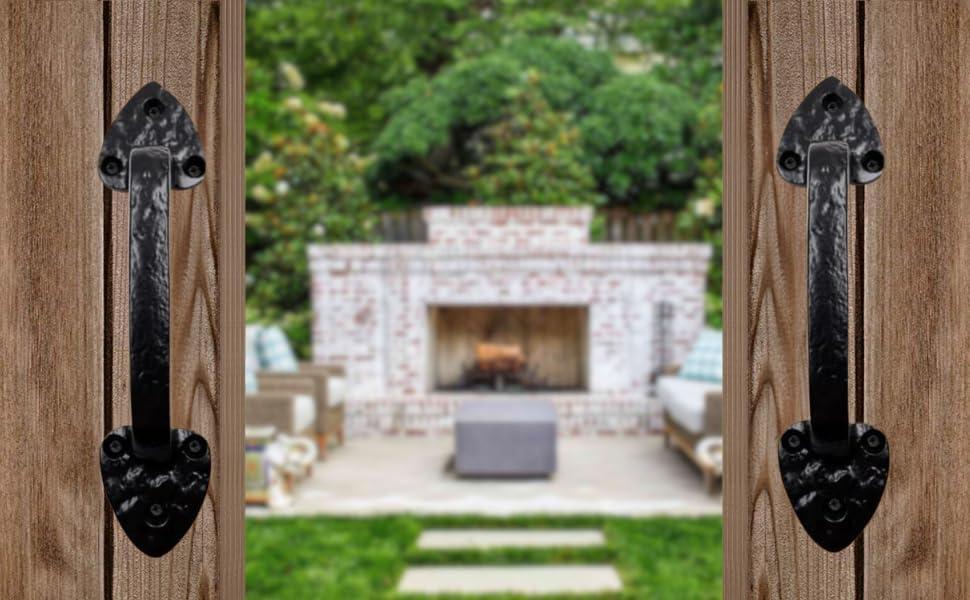 8 Inch Cast Iron Door Handle – Heavy-Duty Medieval Gate Pull – Rustic Hammered Barn Door Grip for Cabinets, Sheds & Interior Doors – Screws Included