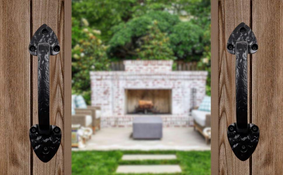 8 Inch Cast Iron Door Handle – Heavy-Duty Medieval Gate Pull – Rustic Hammered Barn Door Grip for Cabinets, Sheds & Interior Doors – Screws Included